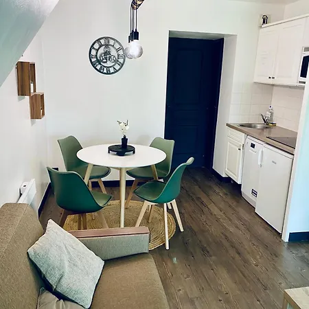 Du Golf Apartment *